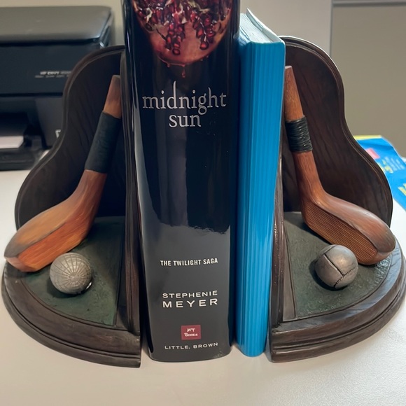 Golf book shelf ends - Picture 4 of 4